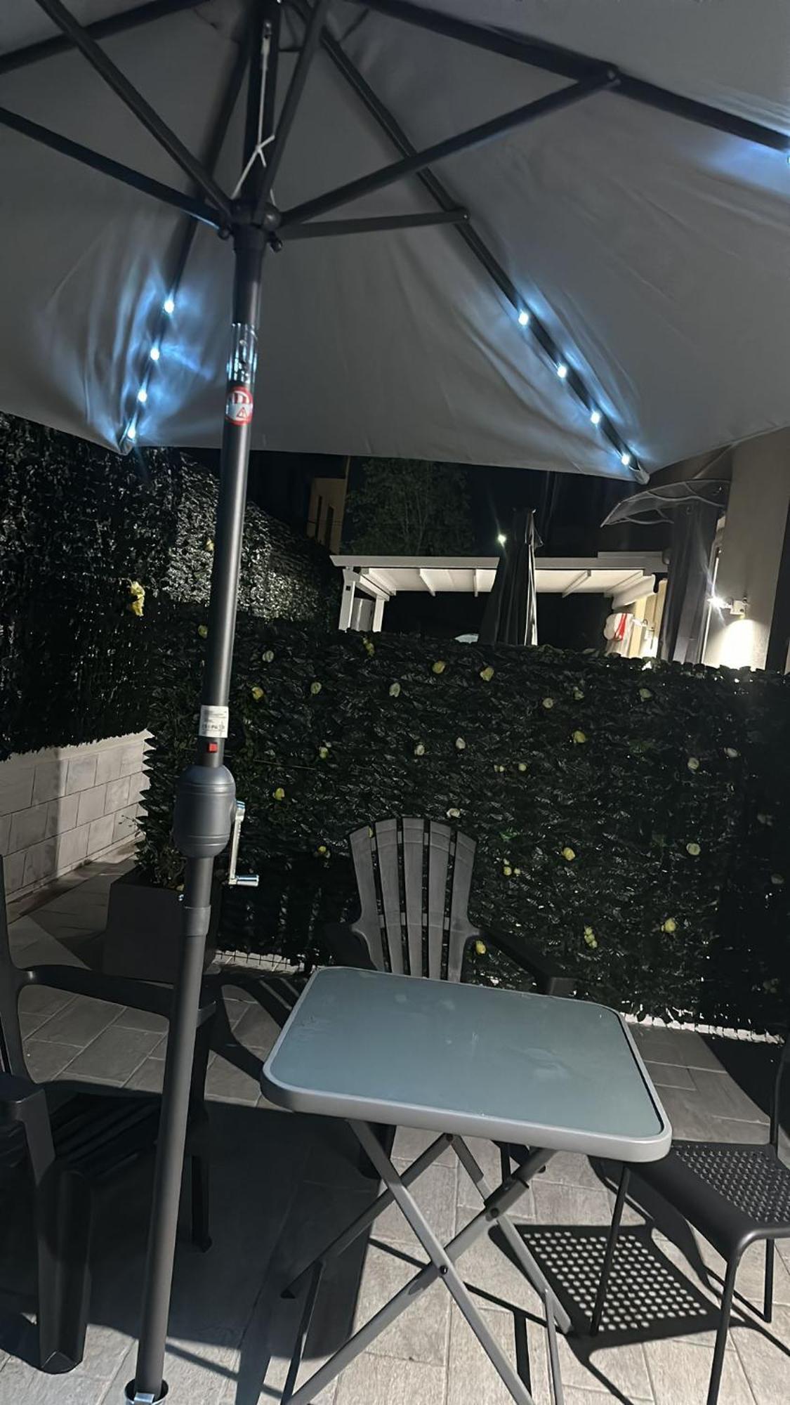 Adam Eric Acomodação com café da manhã La Spezia Exterior foto