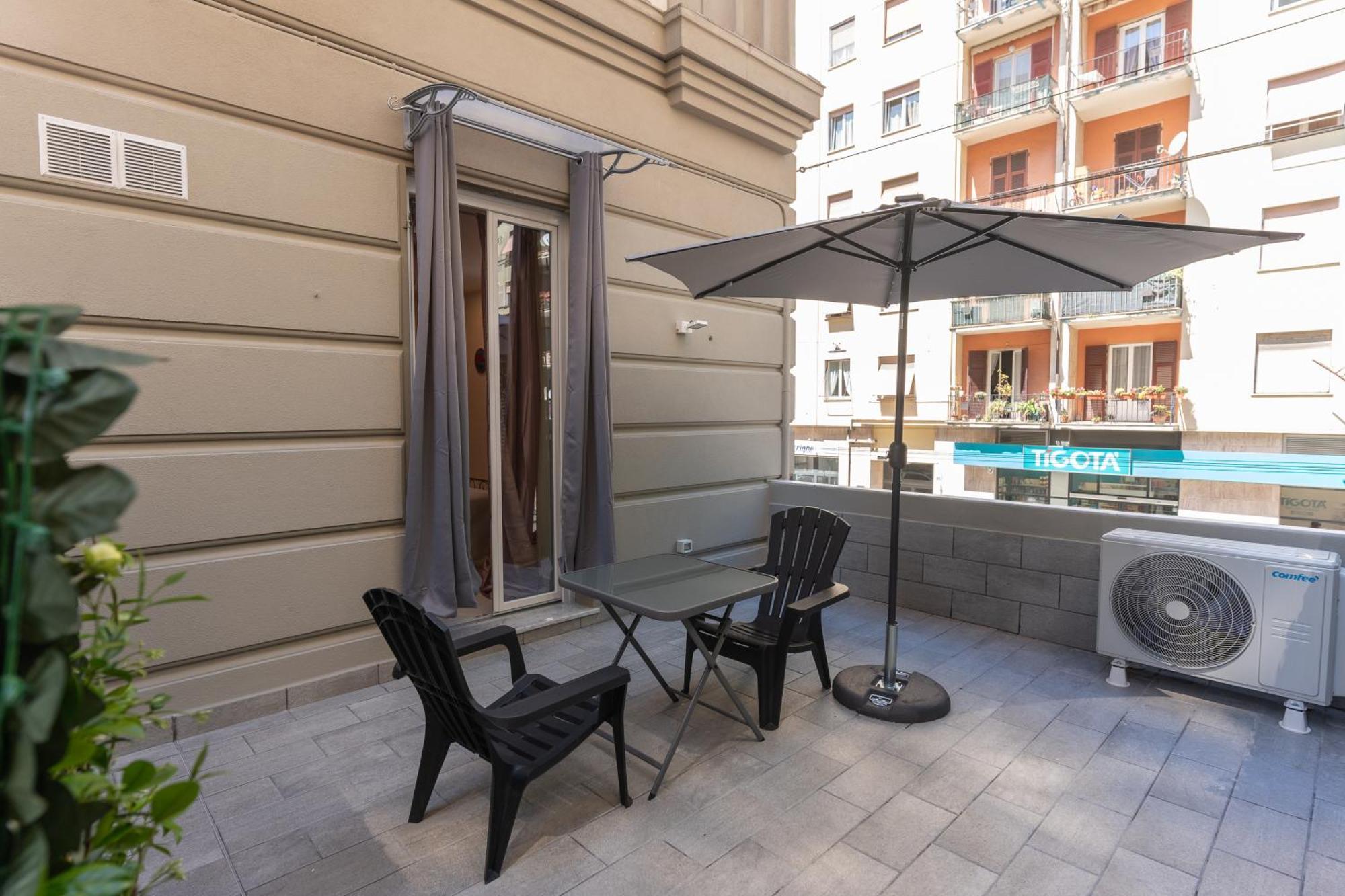 Adam Eric Acomodação com café da manhã La Spezia Exterior foto